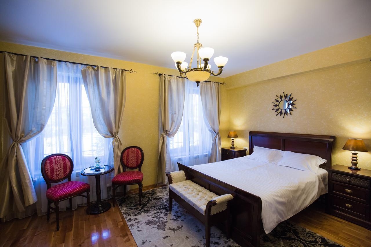 Conacul Dante Hotel Pianu de Jos ภายนอก รูปภาพ