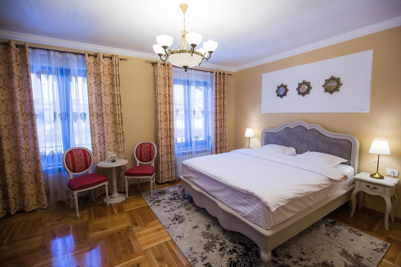 Conacul Dante Hotel Pianu de Jos ภายนอก รูปภาพ