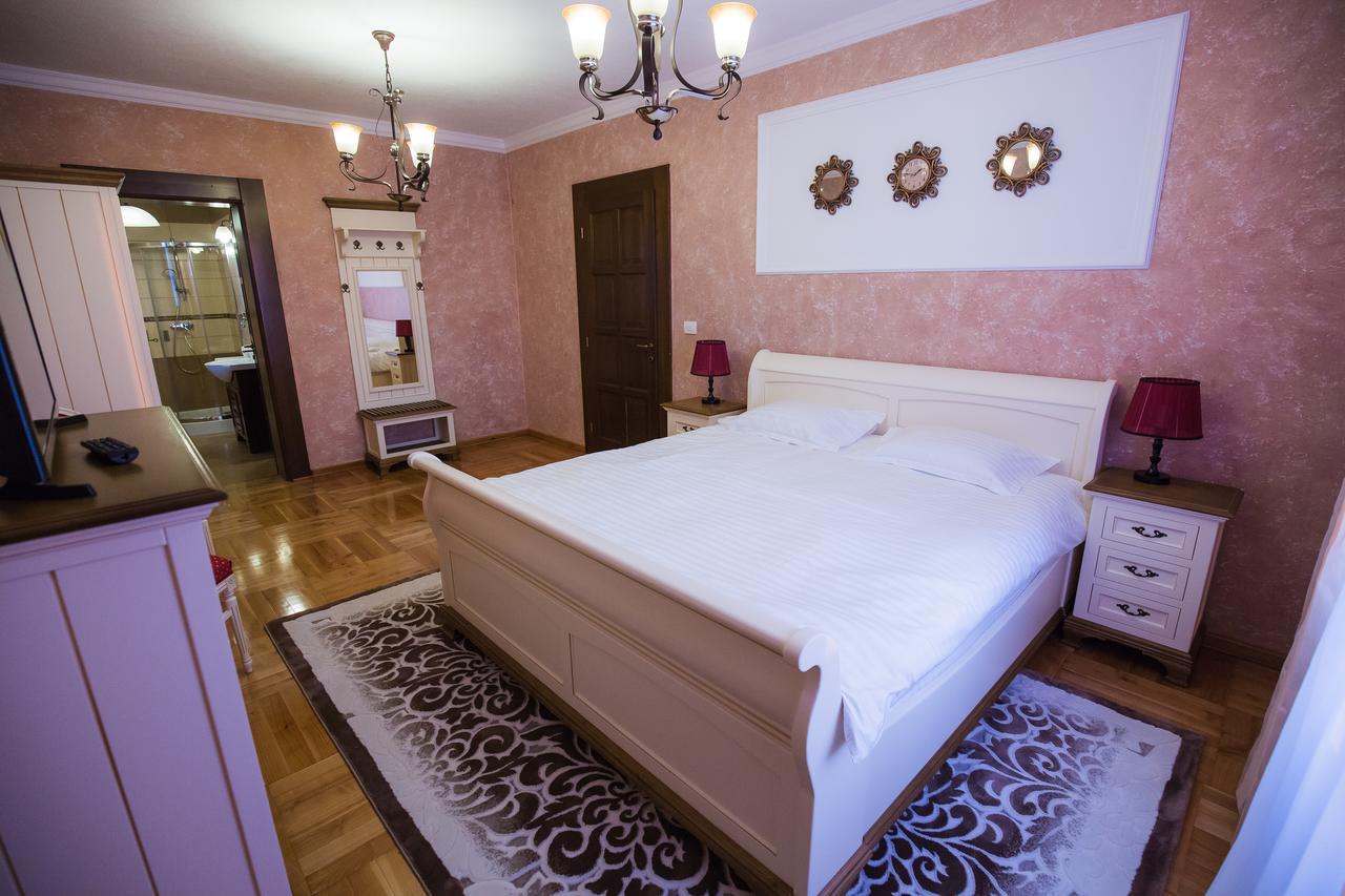 Conacul Dante Hotel Pianu de Jos ภายนอก รูปภาพ